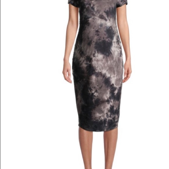 💜HostPick🎉 Maternity Time And Tru Side Ruched Dress - Picture 3 of 4